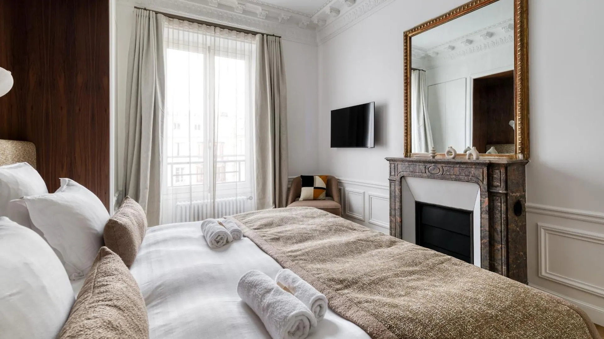 Oniri - Serviced Apartments In Louvre - Rue De Rivoli Paris