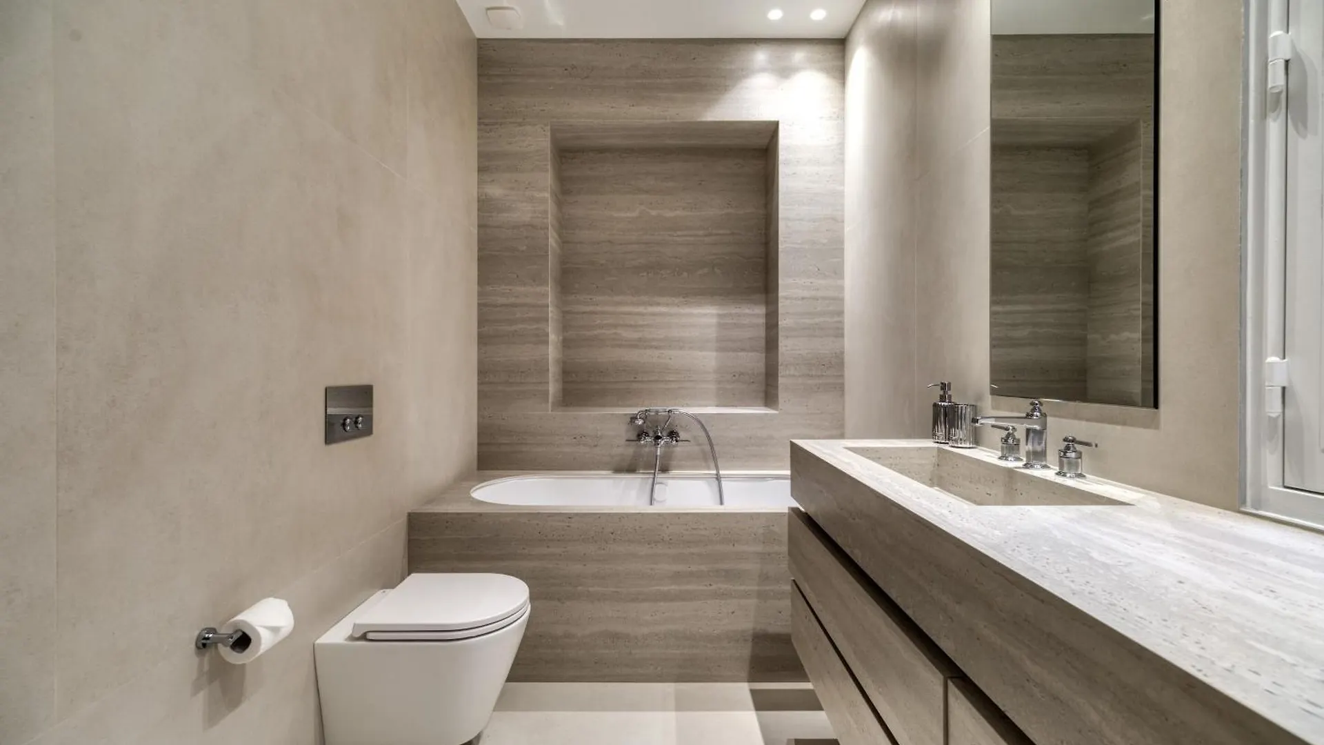 Oniri - Serviced Apartments In Louvre - Rue De Rivoli Paris