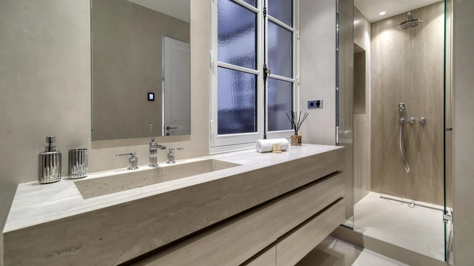 Oniri - Serviced Apartments In Louvre - Rue De Rivoli 파리